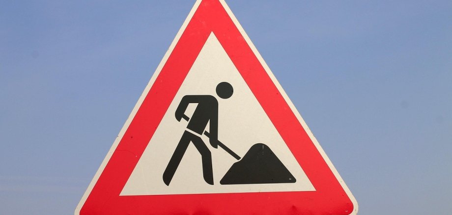 Straßenschild Baustelle