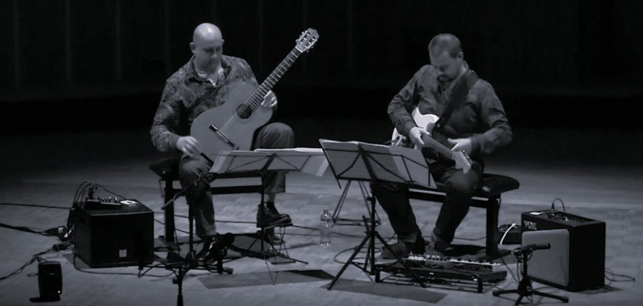 Gitarrenduo Carlos Eduardo Jiménez und Martin Sadowski